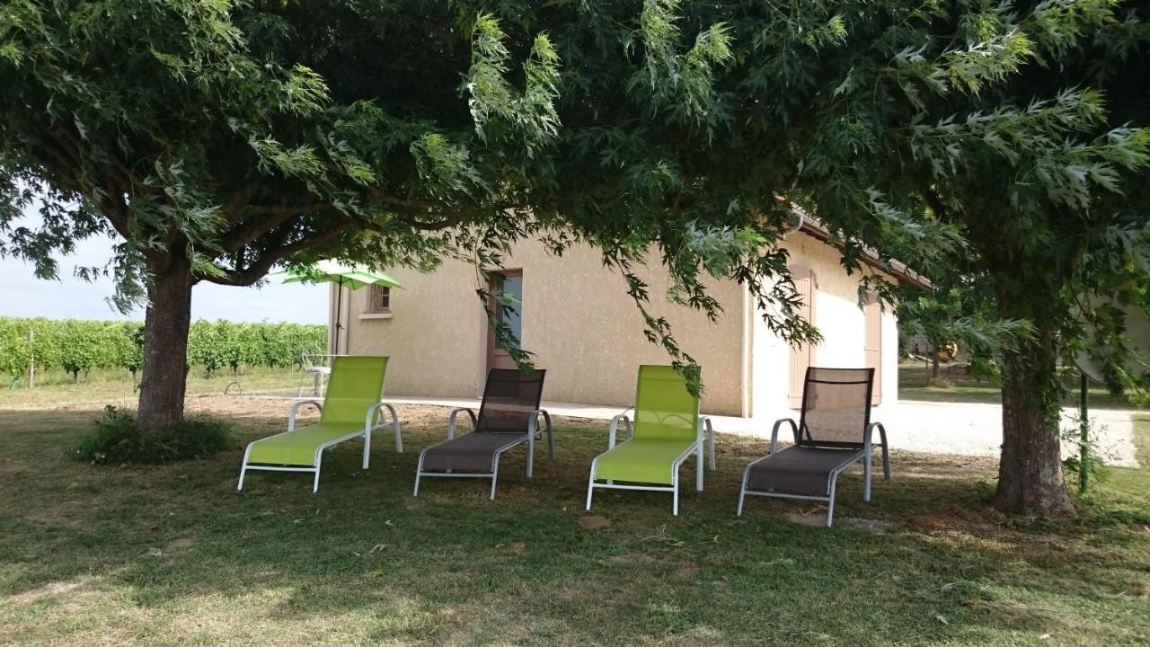 Bed and Breakfast Domaine De Paguy Betbezer Zimmer foto